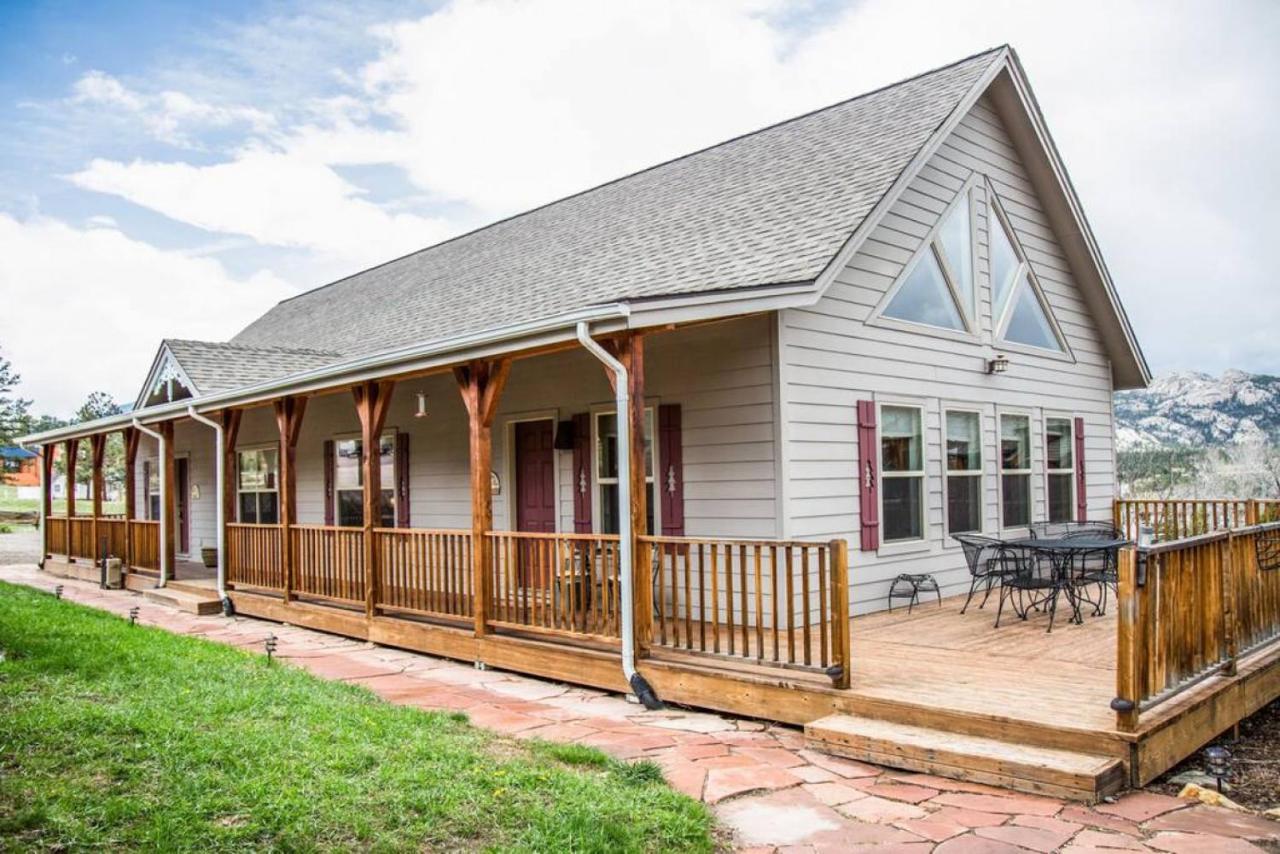 אסטס פארק Old Man Mountain, Spacious Lodge With Loft Great For Families, Dogs Allowed מראה חיצוני תמונה